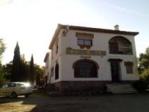 Se vende finca con restaurante y vivienda en Ronda